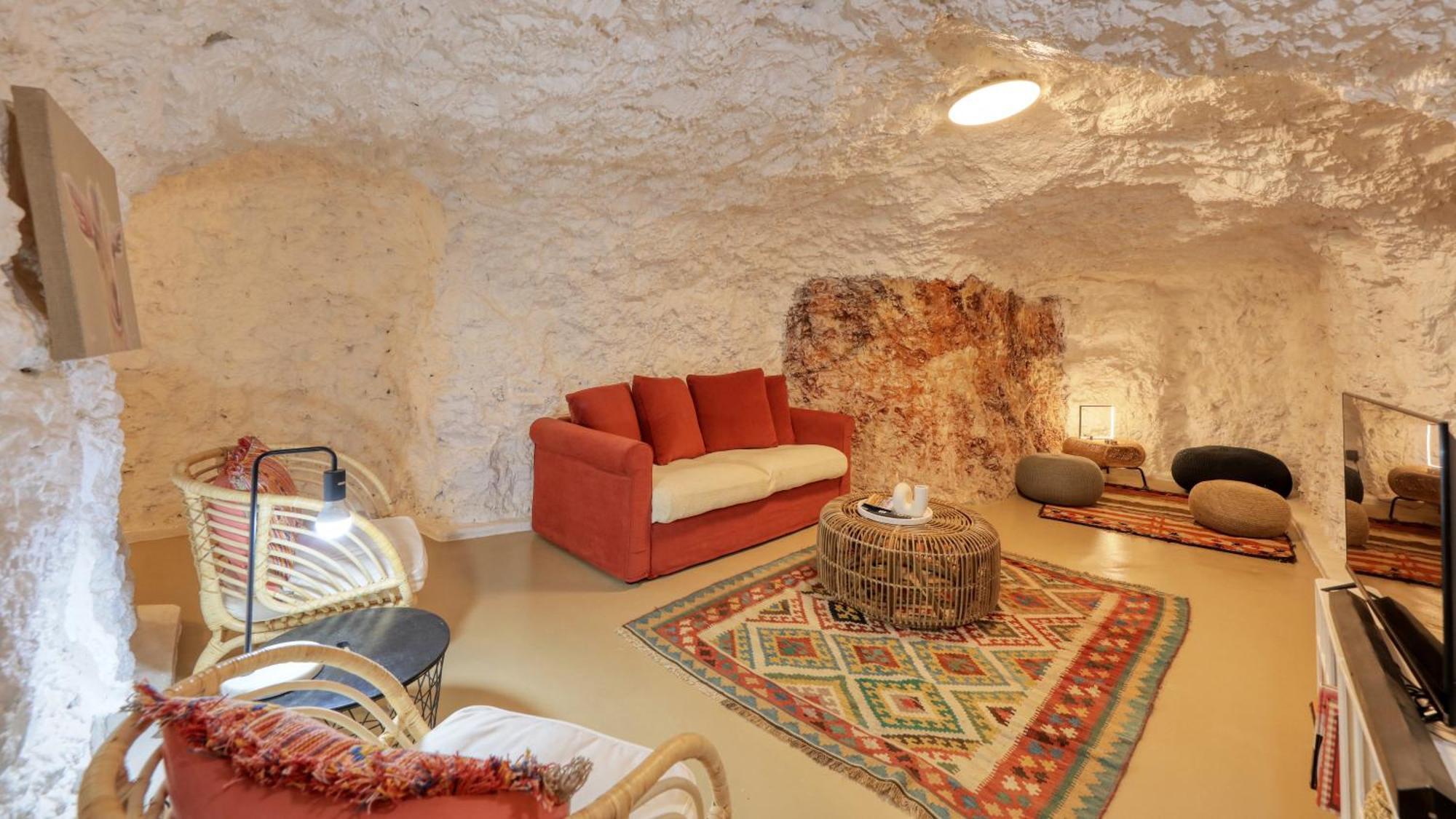 White Cliffs Accommodation -Daybreak Dugout - Unique Cave House Bagian luar foto